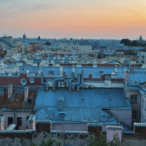 На крышу Петербурга