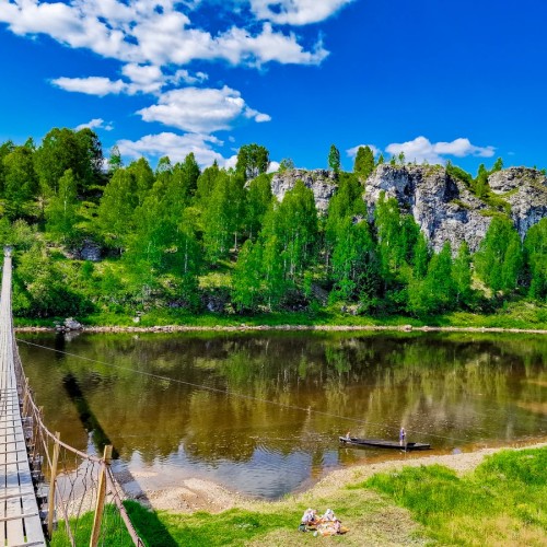 К Усьвинским столбам — на лодке с ветерком!