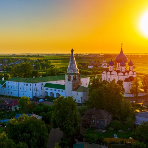 От кремлёвских стен до берегов Волги: тур по 7 городам Золотого кольца