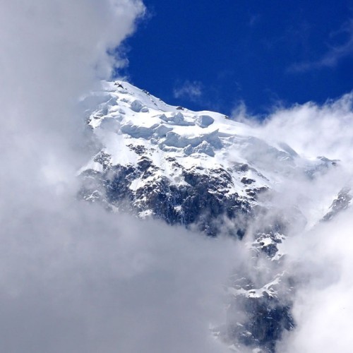 Перезагрузка в Безенги с проживанием в палатках: треккинг к ледникам, водопадам и диким турам