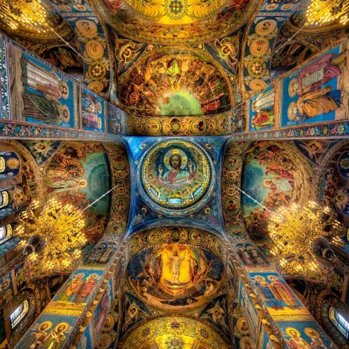 Парадный Петербург с посещением Спаса на Крови и теплоходной прогулкой