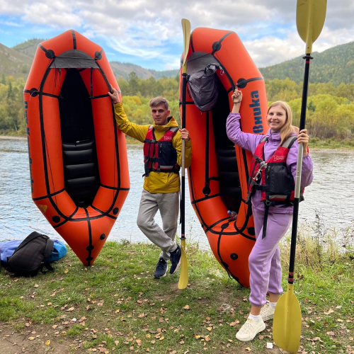 Активные выходные в Хакасии: сплав по Белому Июсу, треккинг по Тогыз-Аз, баня