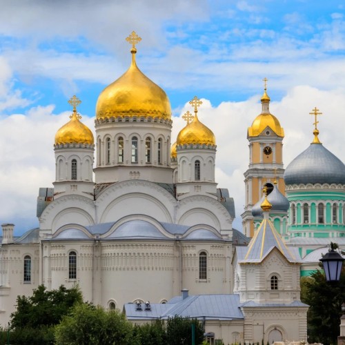 Из Нижнего Новгорода — в Арзамас и Дивеево