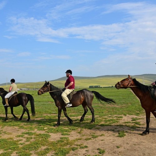 Макси-тур по Байкалу: водные круизы, лёгкий треккинг и экскурсии по знаковым местам