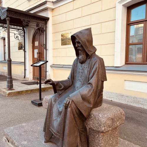 Всемогущий Невский проспект