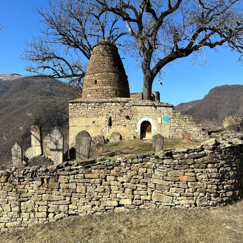 Из Махачкалы — в аулы Кала-Корейш, Амузги и Кубачи