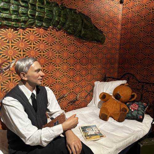 По инсталляции «Авторский стиль» в Петербурге — в мир учёных и творцов