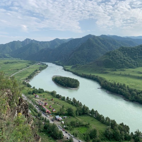 Дух Алтая: путешествие по знаковым локациям