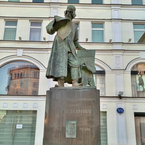 Московские бренды: от Оливье до «Метрополя»