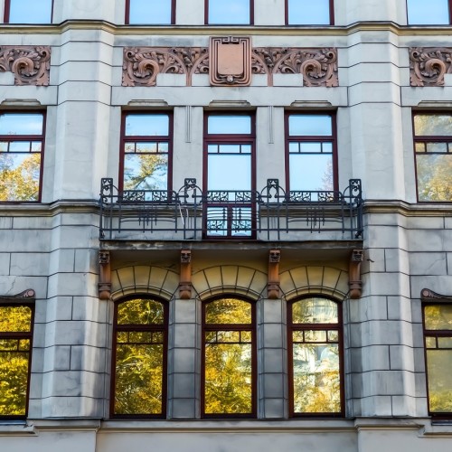 Витражи Петроградской стороны — со специалистом по витражному искусству