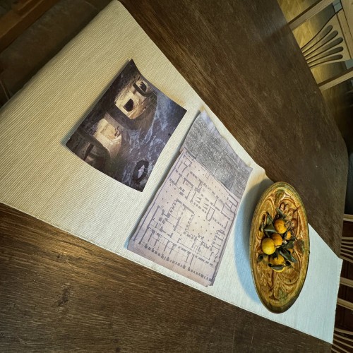 Через дворы и парадные в доходный дом Бака