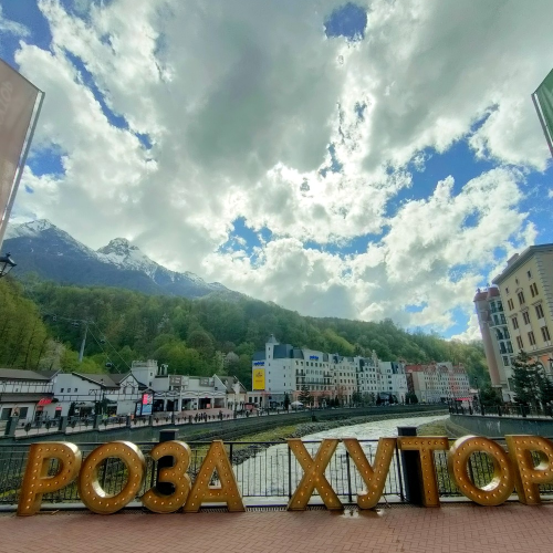 Закат в горах — на мотоцикле
