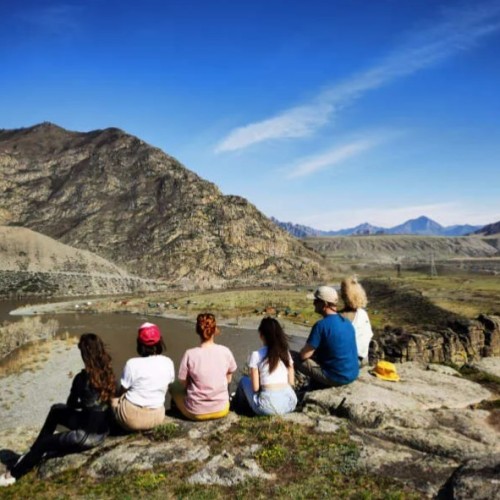 Алтайская кругосветка: на минивэне по кольцевому маршруту и топовым локациям