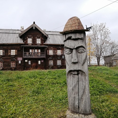 Вепсская земля: каменные карьеры, храм и этномузей