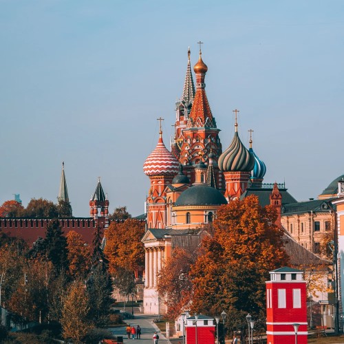 Групповая прогулка по парку «Зарядье» + аттракцион «Полёты над Москвой»
