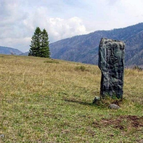 Автопутешествие по Горному Алтаю: Уймонская долина, Белуха и «каменные бабы» (мини-группа)