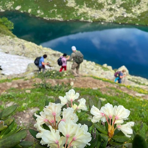 Больше треккинга и озёр в Архызе: без рюкзаков и с проживанием в гостинице