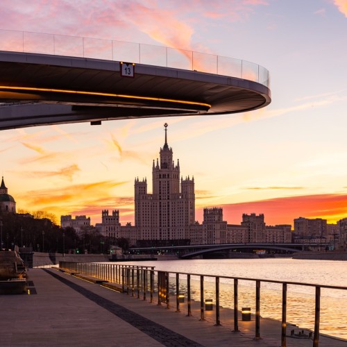 Рассветная Москва: вы, город и его история