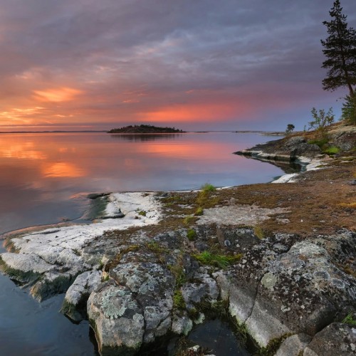 Популярная Карелия: топовые места и отдых в глэмпинге на берегу Ладоги