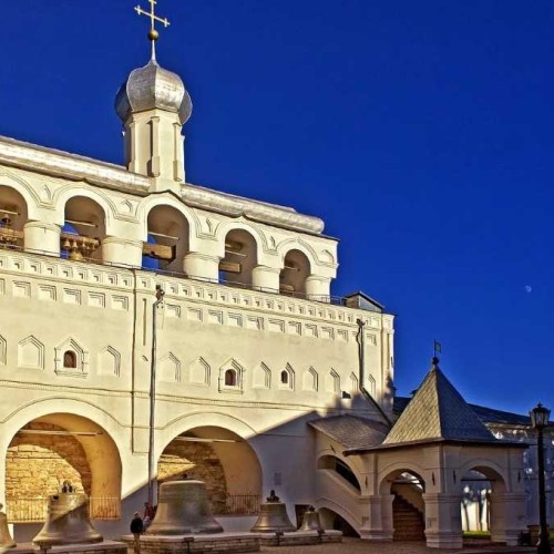 Великий Новгород и Старая Русса: тур в прошлое России с увлекательными экскурсиями