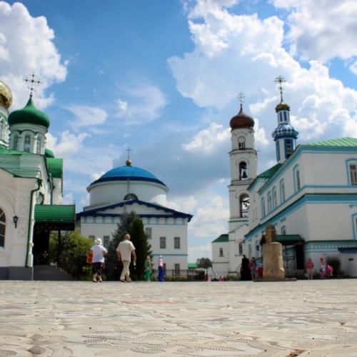 Святыни и легенды: путешествие в Раифу из Казани