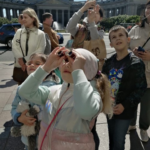 В гости к грифонам Петербурга