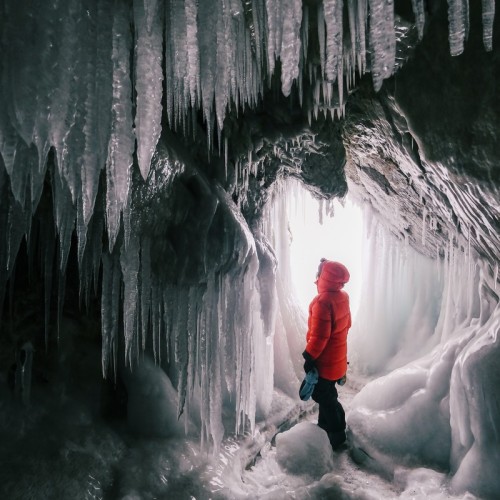 Тур «всё включено» по зимнему Байкалу: Горячинск, Ольхон, Чивыркуйский залив и волшебный лёд