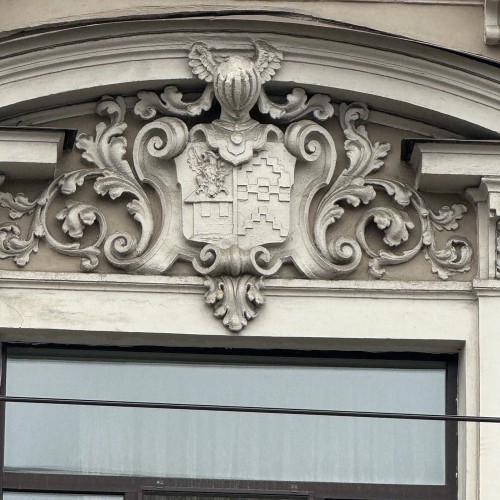 За угол от Невского проспекта: экскурсия по проходным дворам