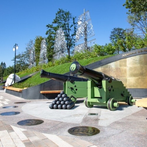 Кронштадтские хроники: экскурсия из Петербурга