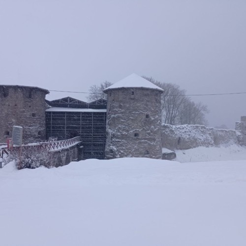 Ивангород, Ямбург и Копорье: средневековые замки и их творцы