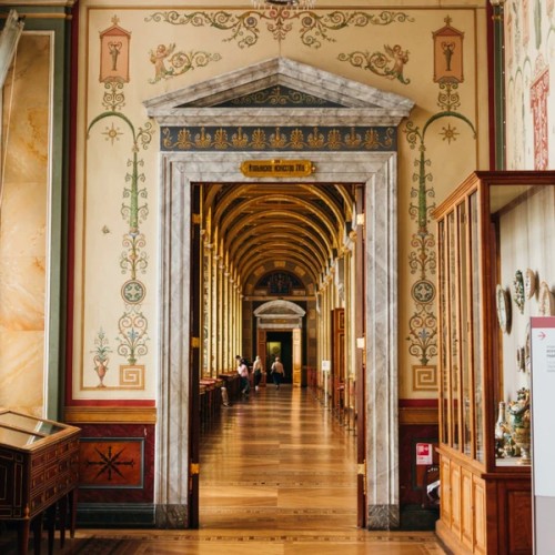 Эрмитаж: от Зимнего дворца до сокровищницы искусств