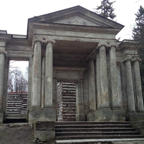 Дворцово-парковый ансамбль в Гатчине — из Петербурга