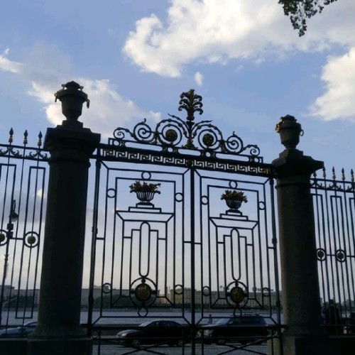 Греция в Петербурге: мифы и сказки Летнего сада