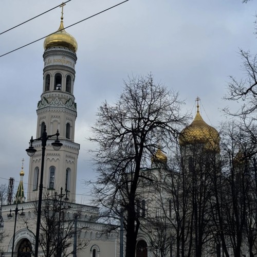 Все монастыри Петербурга: архитектурное путешествие