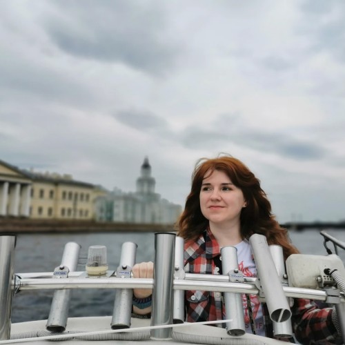 Город горожан: по Петербургу на уютном катере