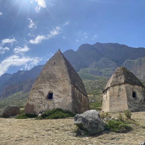 На джипах к горам-исполинам в мини-группе: Домбай, Архыз, Эльбрус и Чегем (из любого города КМВ)