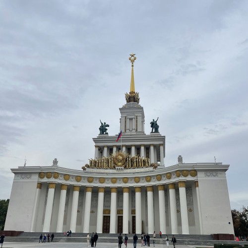 ВДНХ в лицах