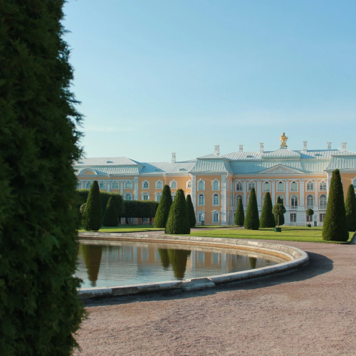 Семейная прогулка по Петергофу с иммерсивным аудиогидом