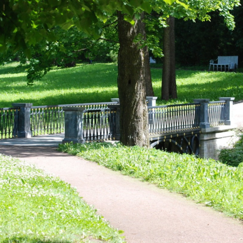 Из Петербурга — в Екатерининский парк