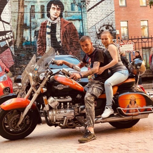 Ленинград — город рока. Экскурсия на мотоциклах