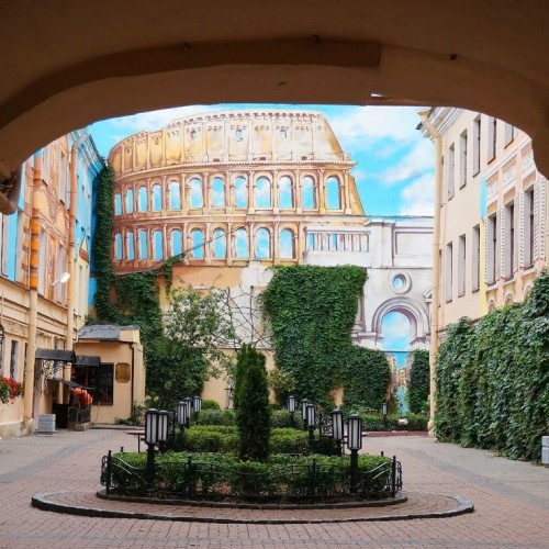 Петербург на машине времени: семейная экскурсия