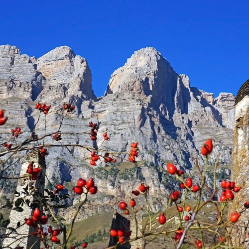 Треккинг налегке по Ингушетии: святилища, башенные комплексы и гора с герба Владикавказа