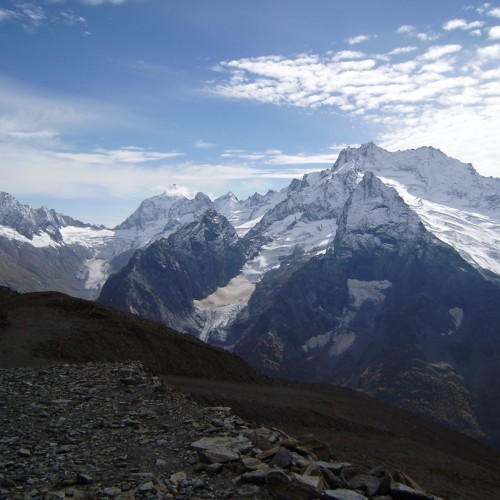 Домбай: экскурсии и походы по заповедным местам