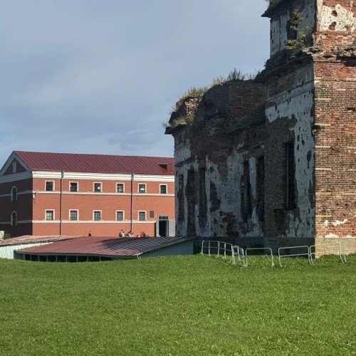 Из Санкт-Петербурга к крепости Орешек: 700 лет истории