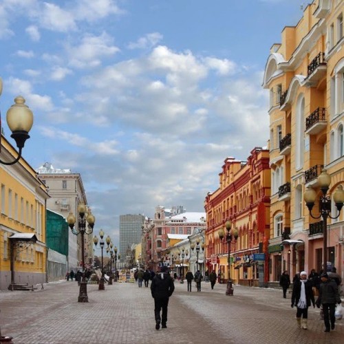 Старый Арбат: прогулка по московскому Монмартру