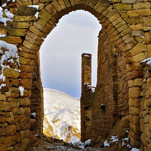 Всё самое-самое в Дагестане: от глубочайшего каньона до древнейшего города