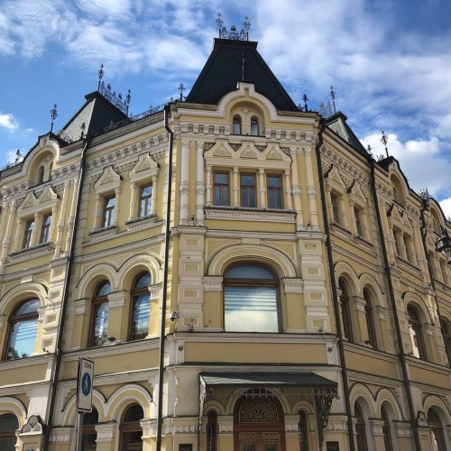 Французы, мода и роскошь Кузнецкого Моста