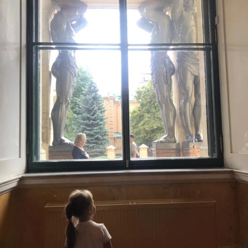 Маленькими шагами к большому искусству: Эрмитаж для детей 5-10 лет