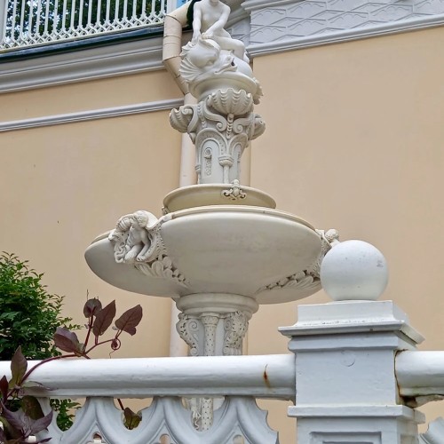 Два знаменитых парка Петергофа за 1 день