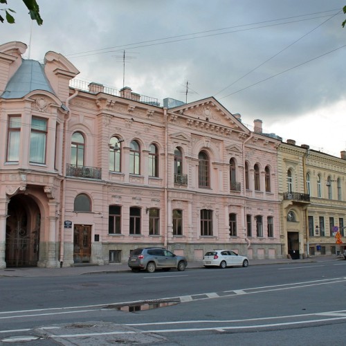 По линиям судеб: «бриллиантовая» улица и Исаакиевский собор